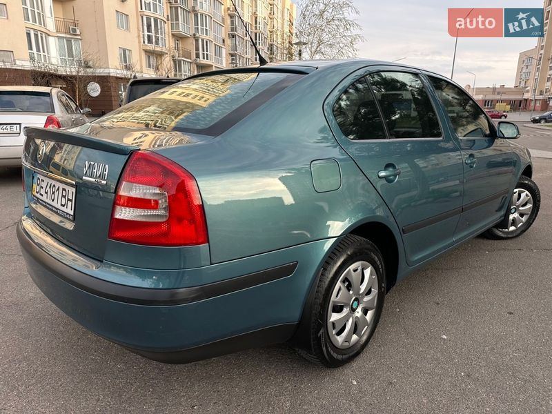 Лифтбек Skoda Octavia 2006 в Николаеве