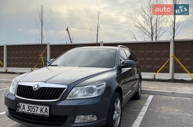 Універсал Skoda Octavia 2010 в Софіївській Борщагівці