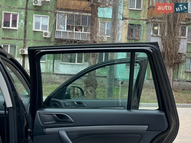 Універсал Skoda Octavia 2010 в Кривому Розі