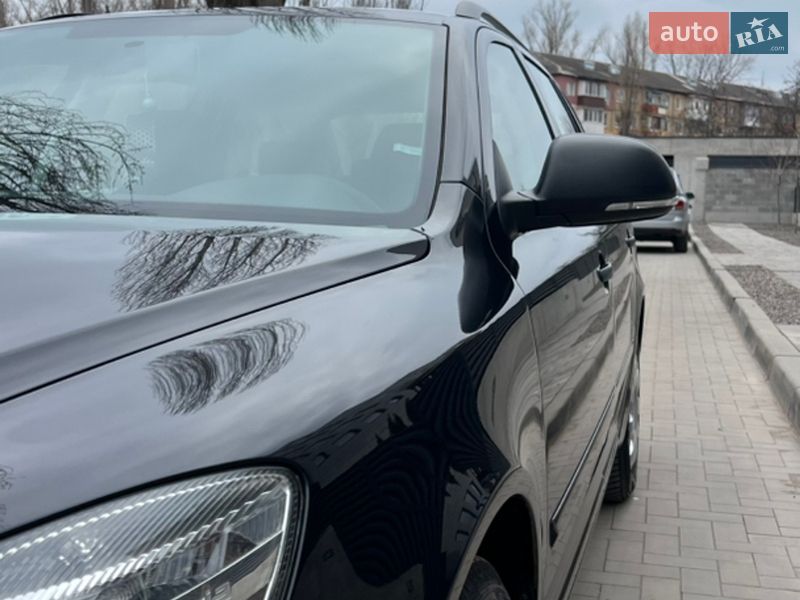 Універсал Skoda Octavia 2010 в Кривому Розі