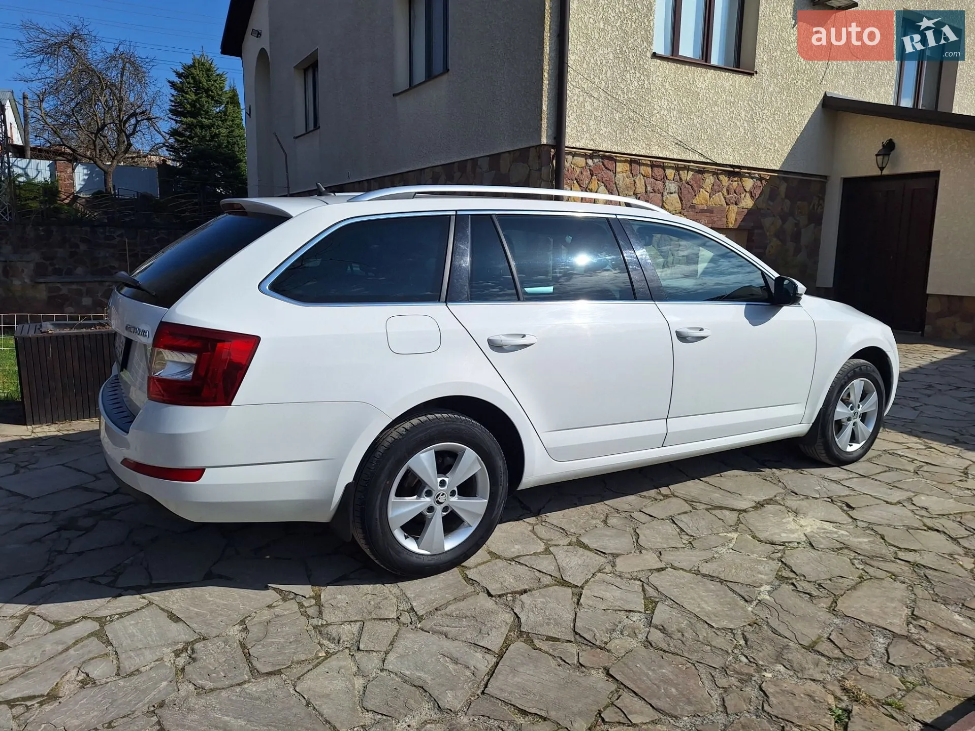 2016 Skoda Octavia - мініатюра 9