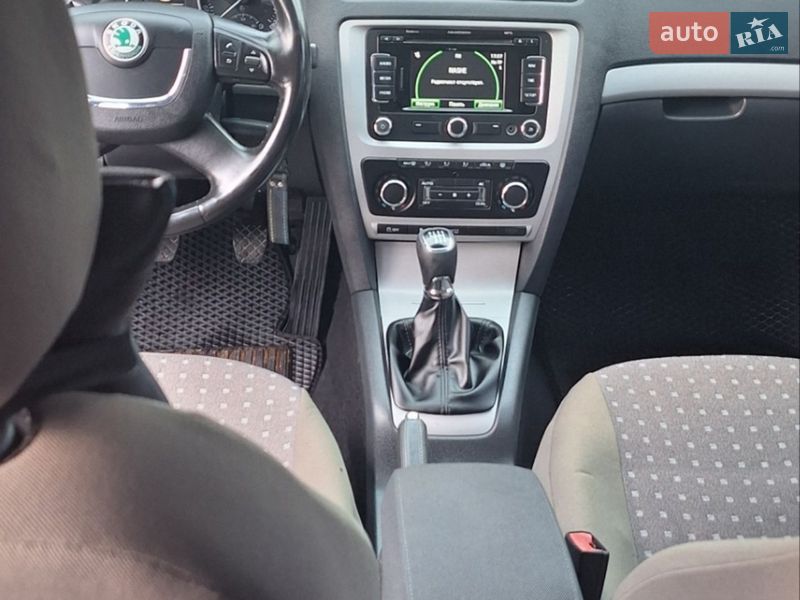 Универсал Skoda Octavia 2012 в Тернополе фото 3 Универсал Skoda Octavia 2012 в Тернополе