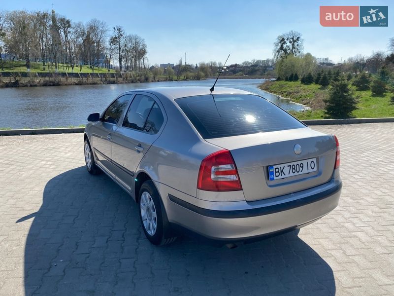 Лифтбек Skoda Octavia 2006 в Ровно фото 6 Лифтбек Skoda Octavia 2006 в Ровно