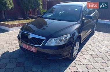 Универсал Skoda Octavia 2009 в Ровно