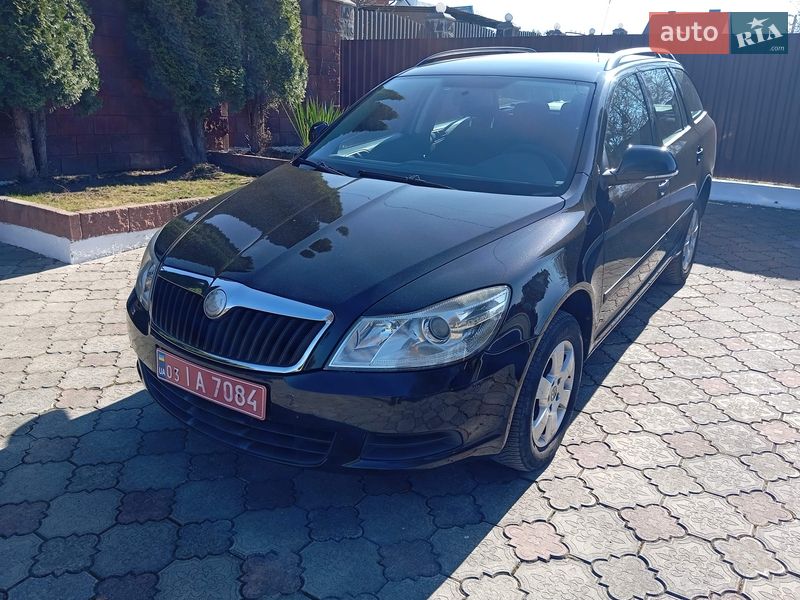 Универсал Skoda Octavia 2009 в Ровно