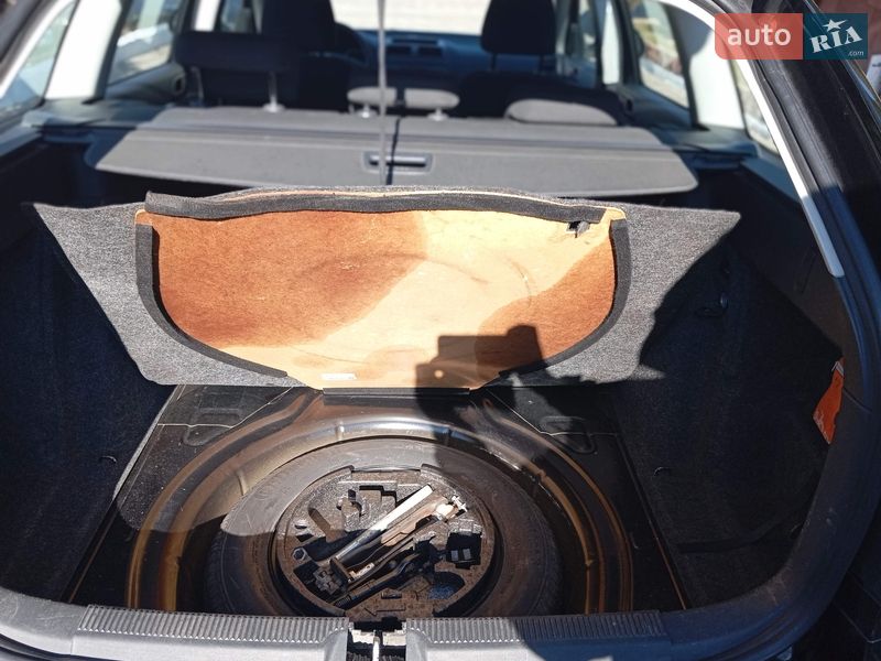 Универсал Skoda Octavia 2009 в Ровно