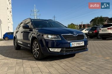 Універсал Skoda Octavia 2015 в Ужгороді