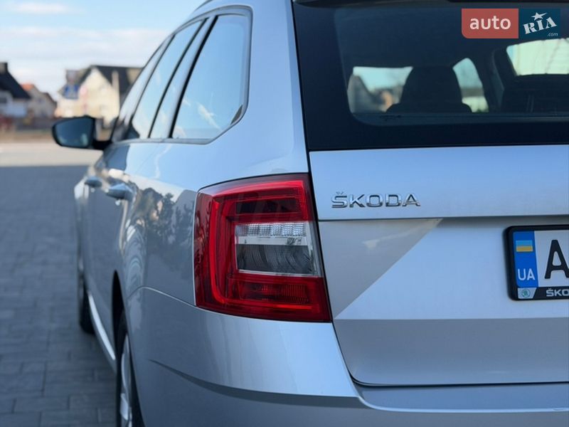 Універсал Skoda Octavia 2020 в Луцьку