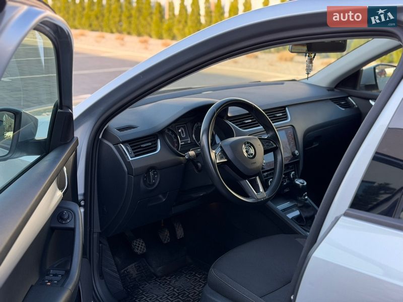 Універсал Skoda Octavia 2020 в Луцьку