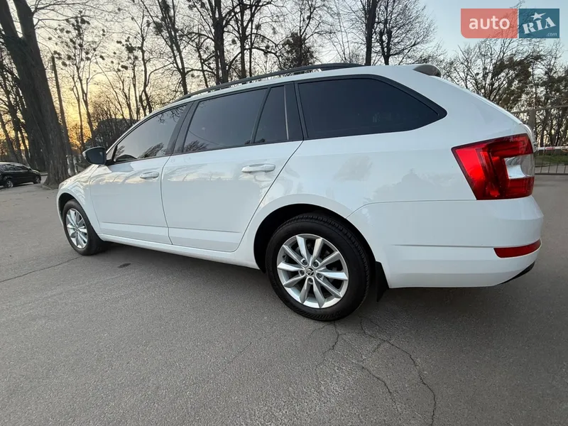 Skoda Octavia 2014 VIN TMBJJ7NE1E0135607 фото оголошення 5 з 142
