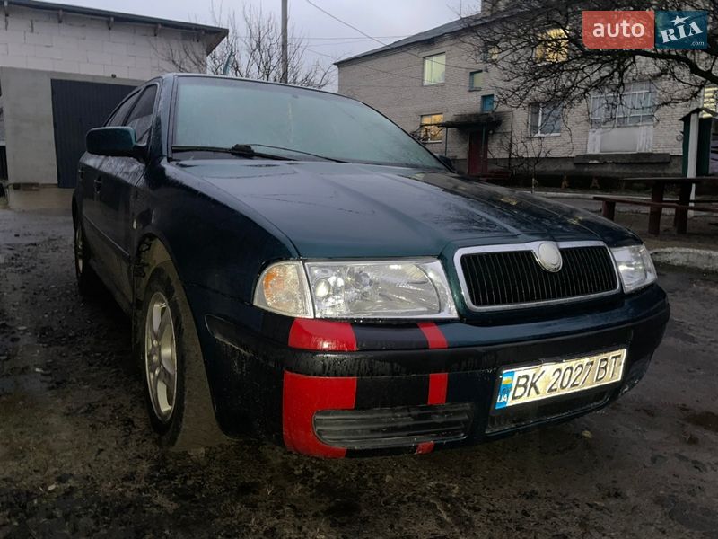 Ліфтбек Skoda Octavia 1999 в Маневичах