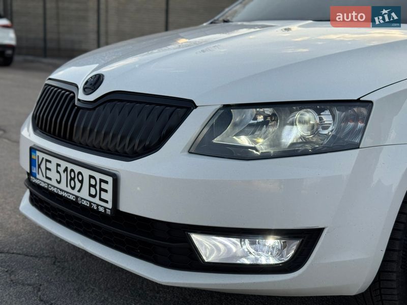 Універсал Skoda Octavia 2014 в Кам'янському