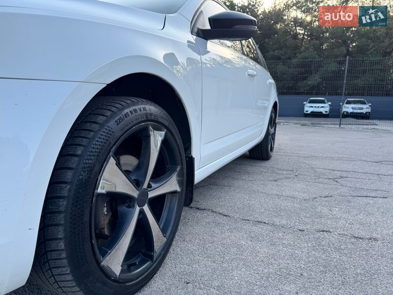 Універсал Skoda Octavia 2014 в Кам'янському