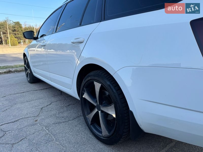 Універсал Skoda Octavia 2014 в Кам'янському