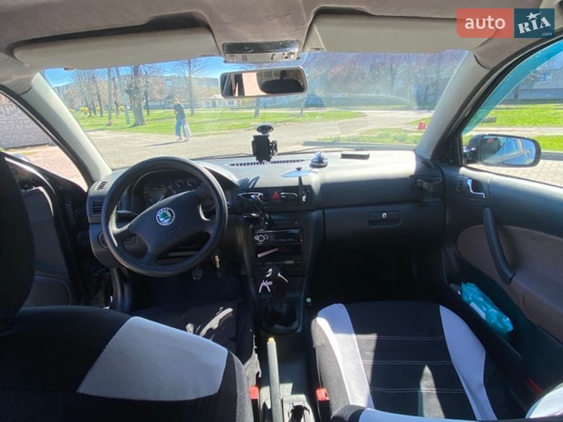 Ліфтбек Skoda Octavia 2003 в Золотоноші