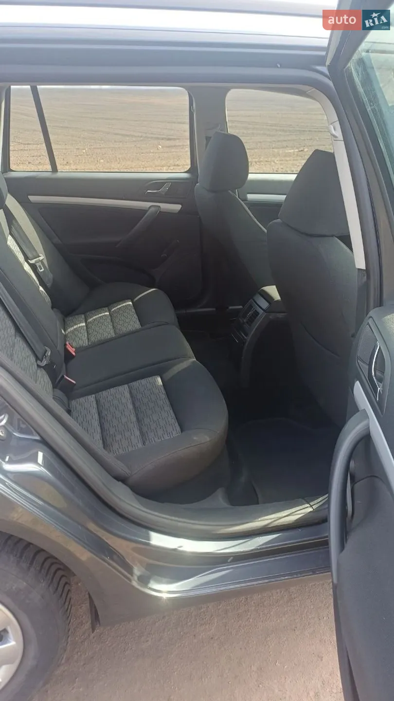 2011 Skoda Octavia - мініатюра 6