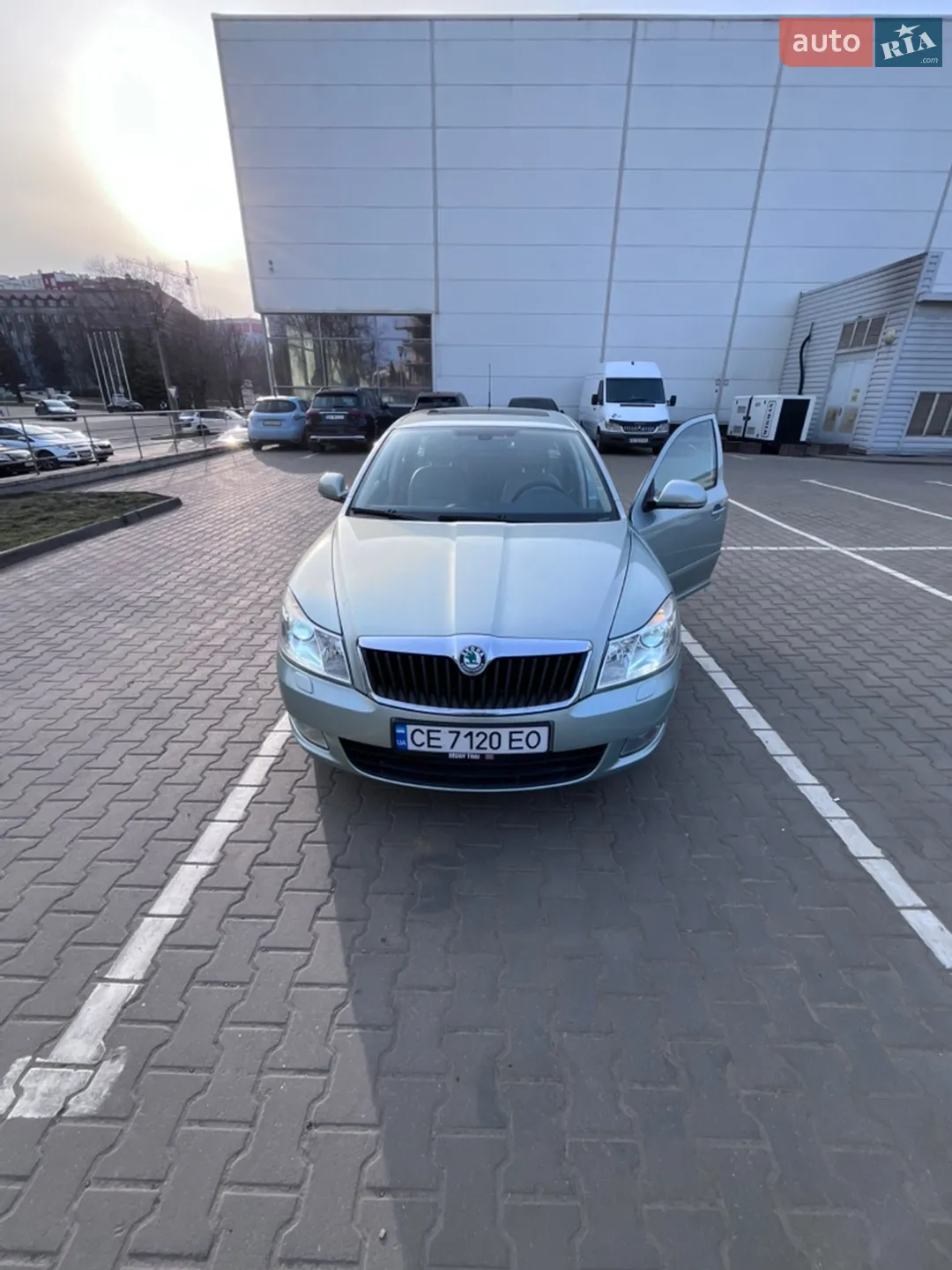 2011 Skoda Octavia - мініатюра 3