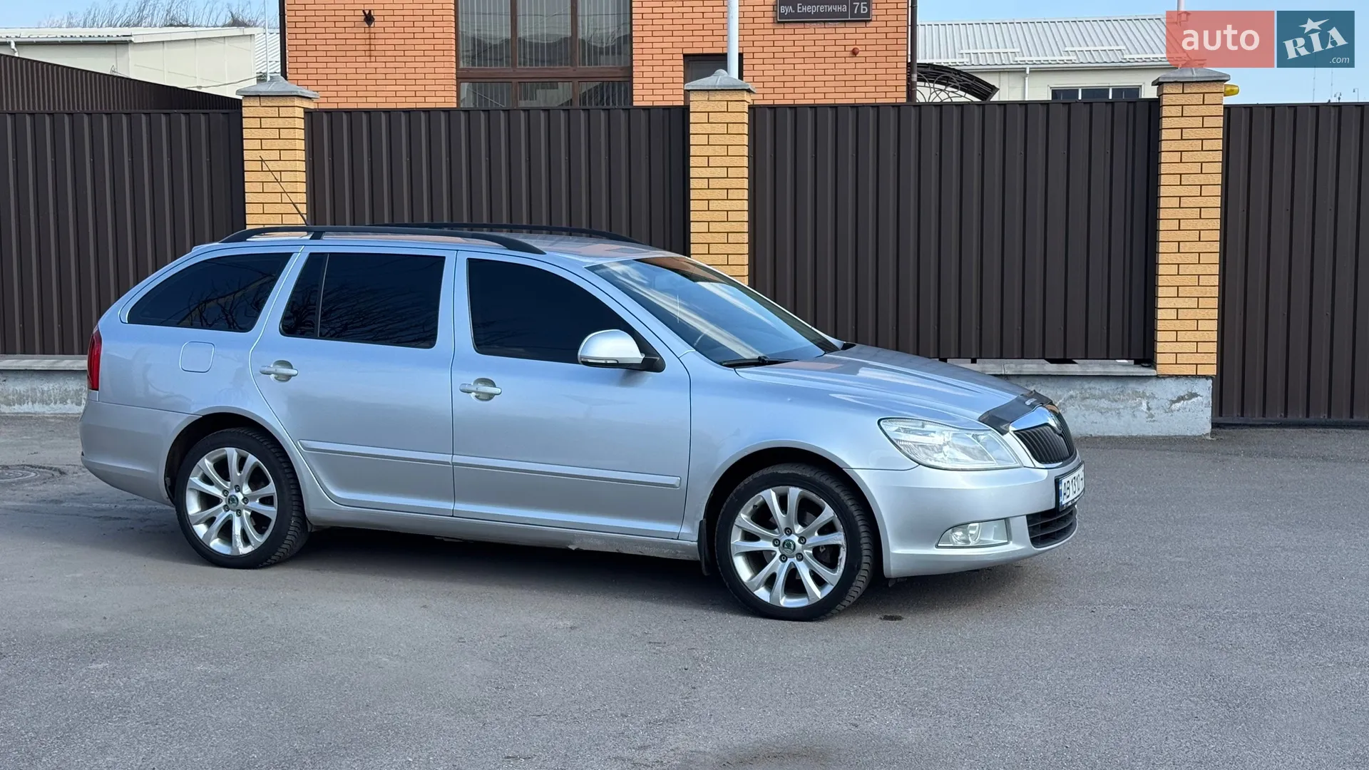 2010 Skoda Octavia - мініатюра 5