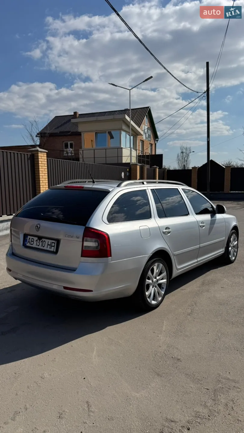 2010 Skoda Octavia - мініатюра 18