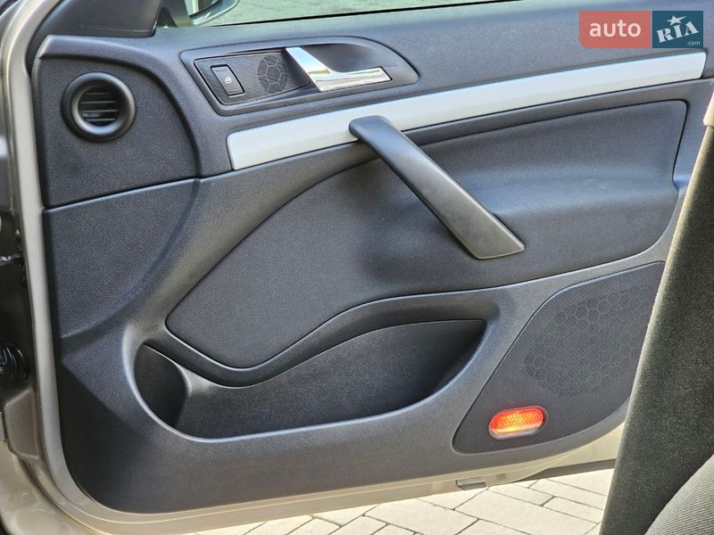 Ліфтбек Skoda Octavia 2009 в Ужгороді