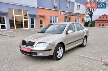 Ліфтбек Skoda Octavia 2006 в Вінниці