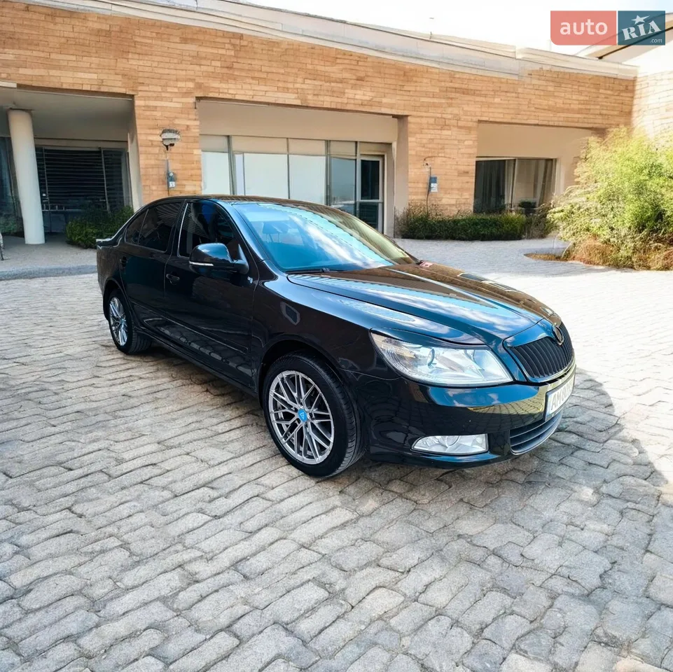 2011 Skoda Octavia - мініатюра 24