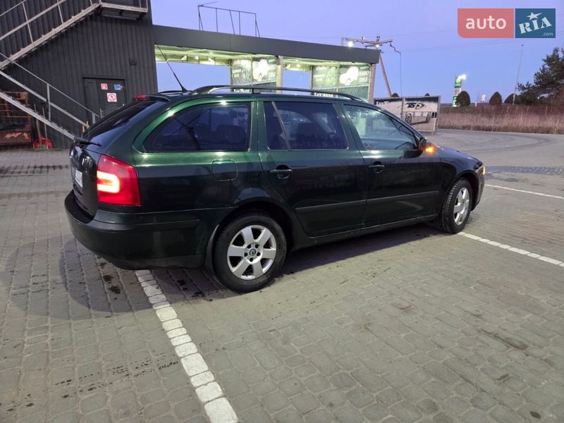 Універсал Skoda Octavia 2005 в Добросині