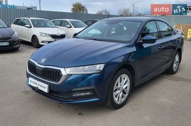 Лифтбек Skoda Octavia 2020 в Киеве