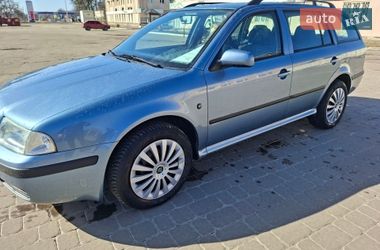 Универсал Skoda Octavia 2008 в Полтаве