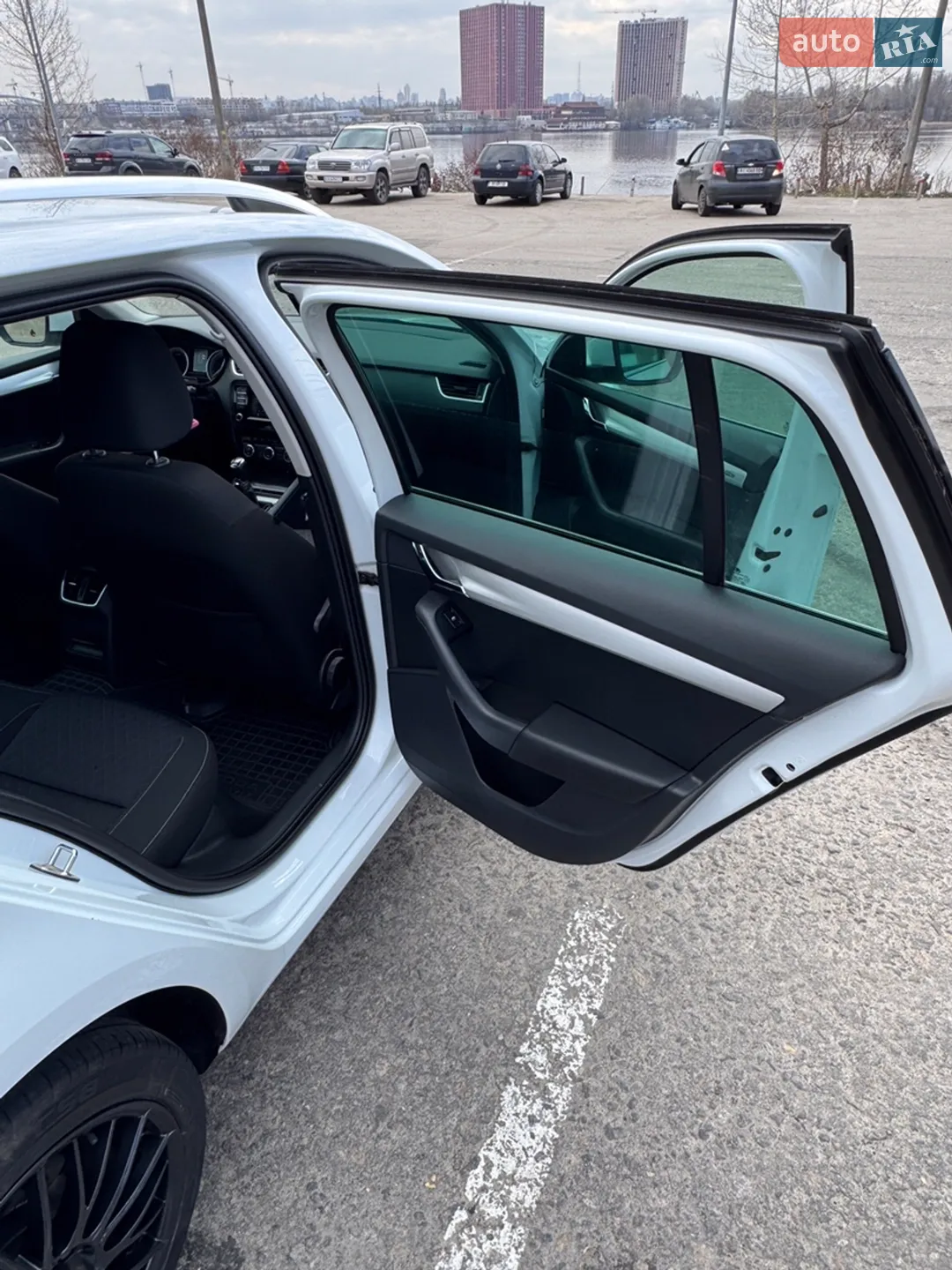 2015 Skoda Octavia - мініатюра 63