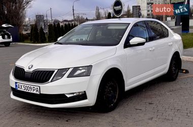 Ліфтбек Skoda Octavia 2018 в Харкові