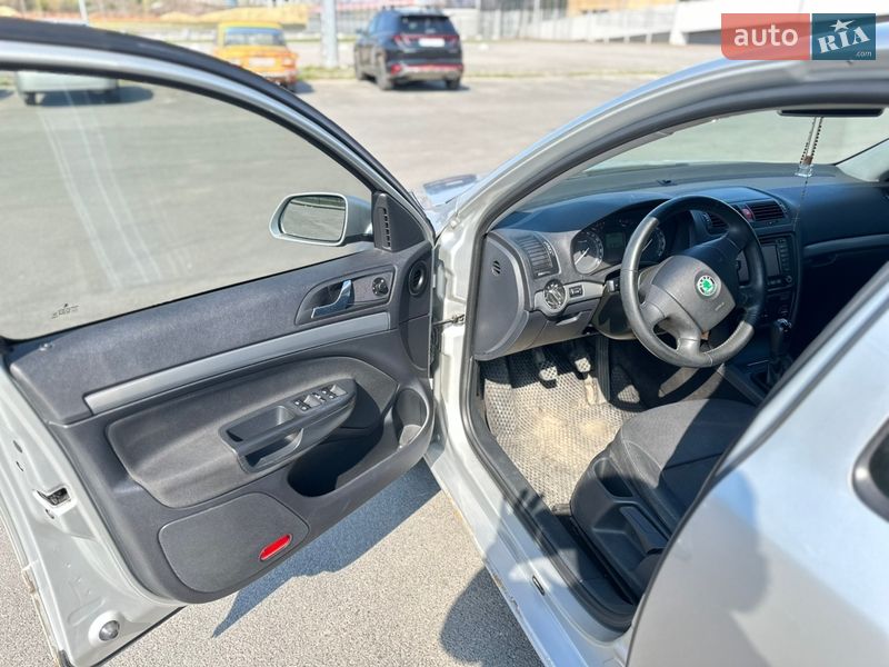 Ліфтбек Skoda Octavia 2005 в Львові