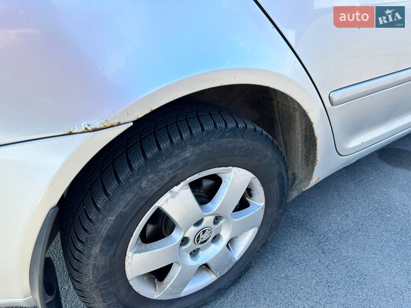 Ліфтбек Skoda Octavia 2005 в Львові