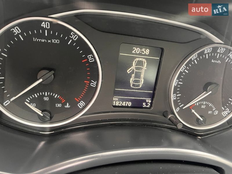 Універсал Skoda Octavia 2009 в Надвірній