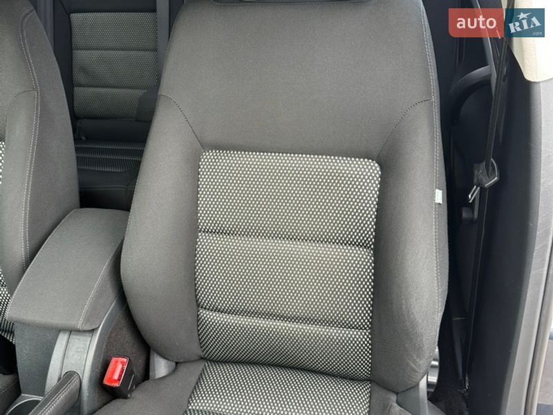 Універсал Skoda Octavia 2008 в Запоріжжі