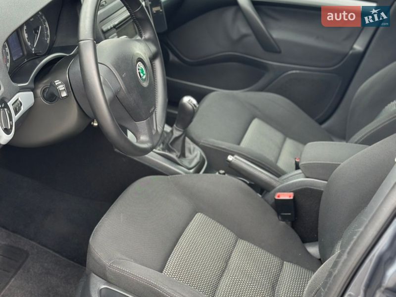 Універсал Skoda Octavia 2008 в Запоріжжі