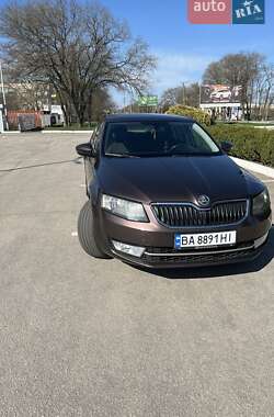 Лифтбек Skoda Octavia 2014 в Кропивницком