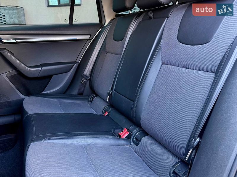 Універсал Skoda Octavia 2018 в Ужгороді