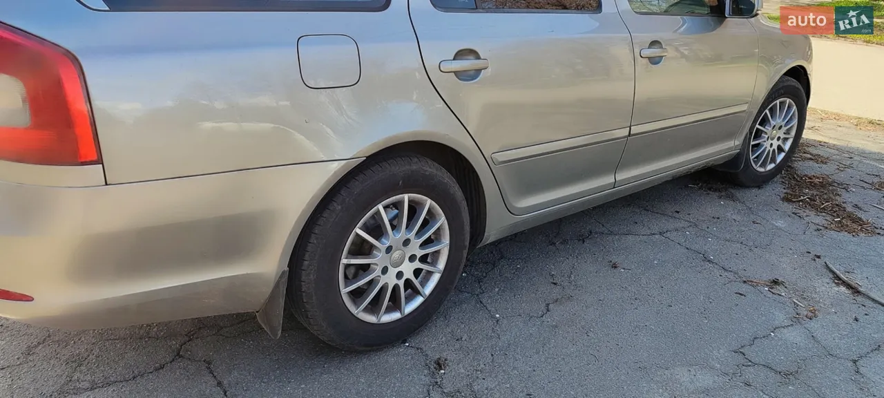 2011 Skoda Octavia - мініатюра 29