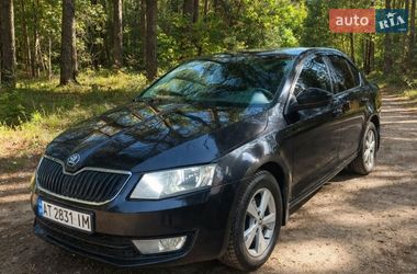 Лифтбек Skoda Octavia 2014 в Ивано-Франковске