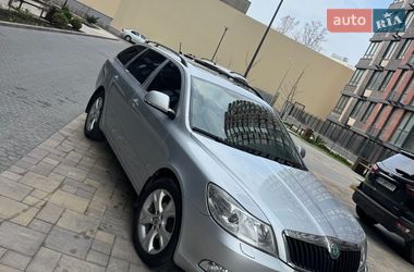 Универсал Skoda Octavia 2010 в Одессе