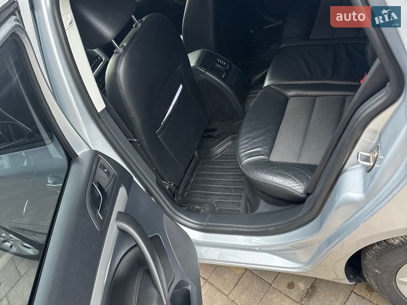 Універсал Skoda Octavia 2010 в Одесі