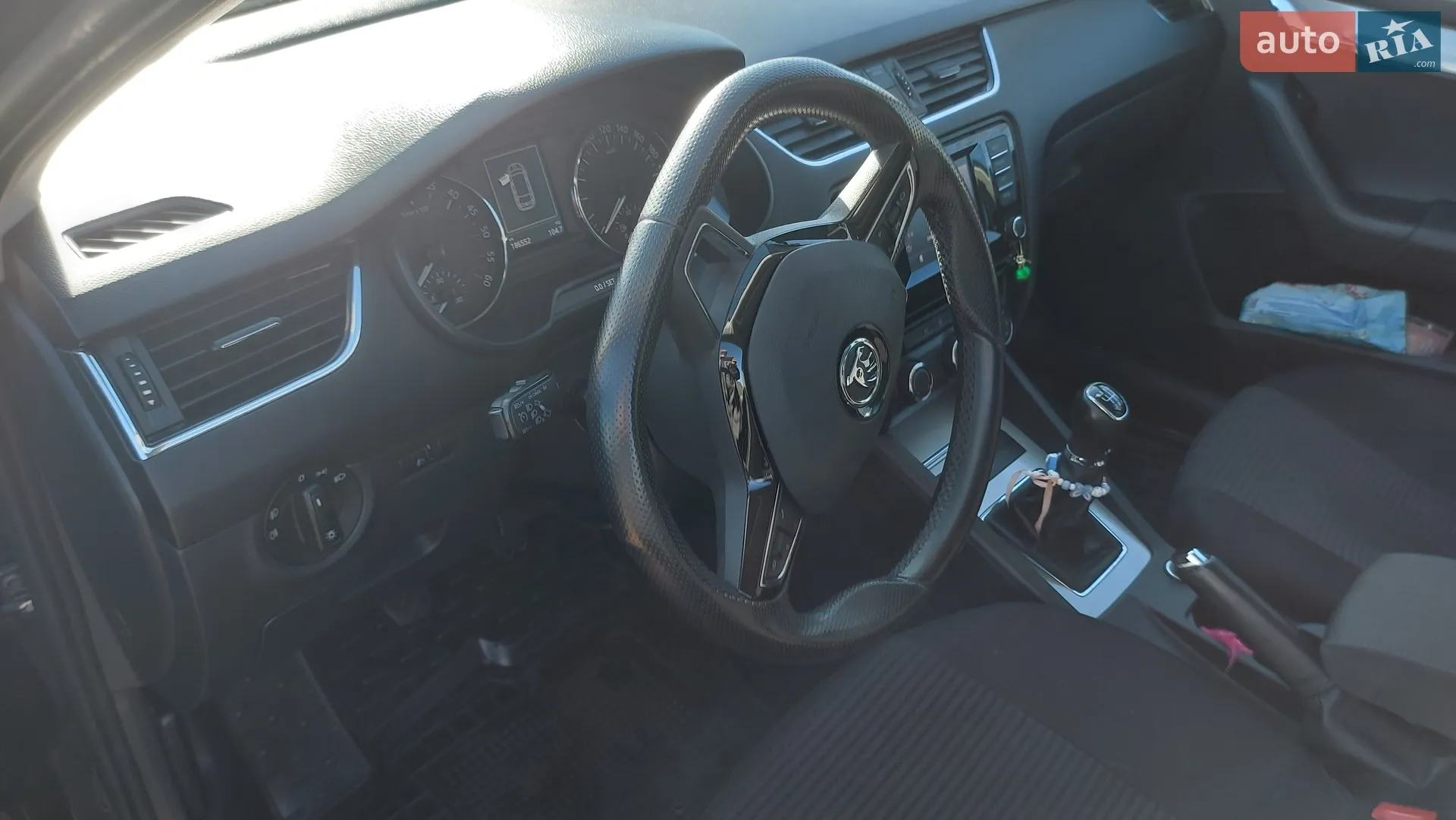 2015 Skoda Octavia - фото 1