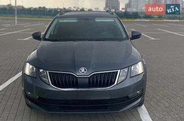 Універсал Skoda Octavia 2017 в Ізмаїлі