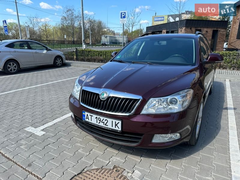 Універсал Skoda Octavia 2012 в Івано-Франківську