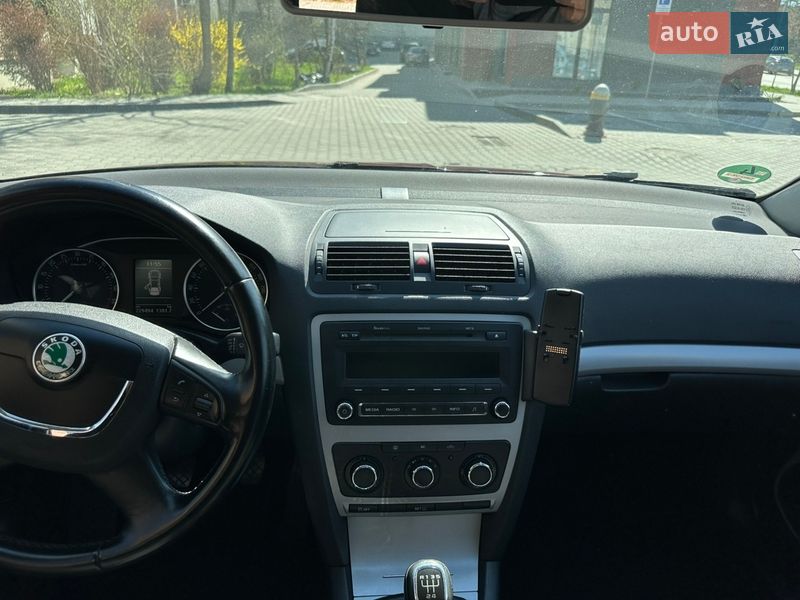 Універсал Skoda Octavia 2012 в Івано-Франківську