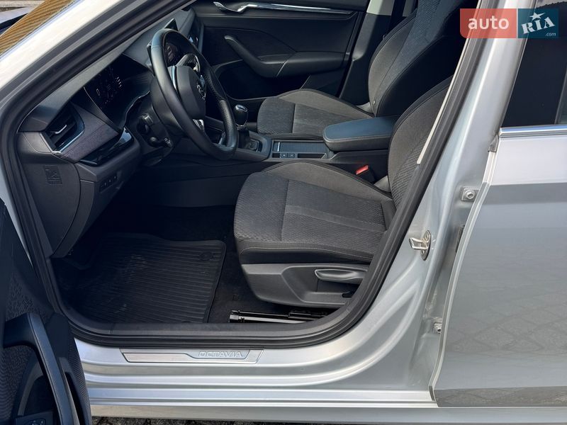 Лифтбек Skoda Octavia 2020 в Иршаве
