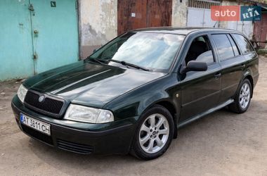 Универсал Skoda Octavia 2002 в Львове