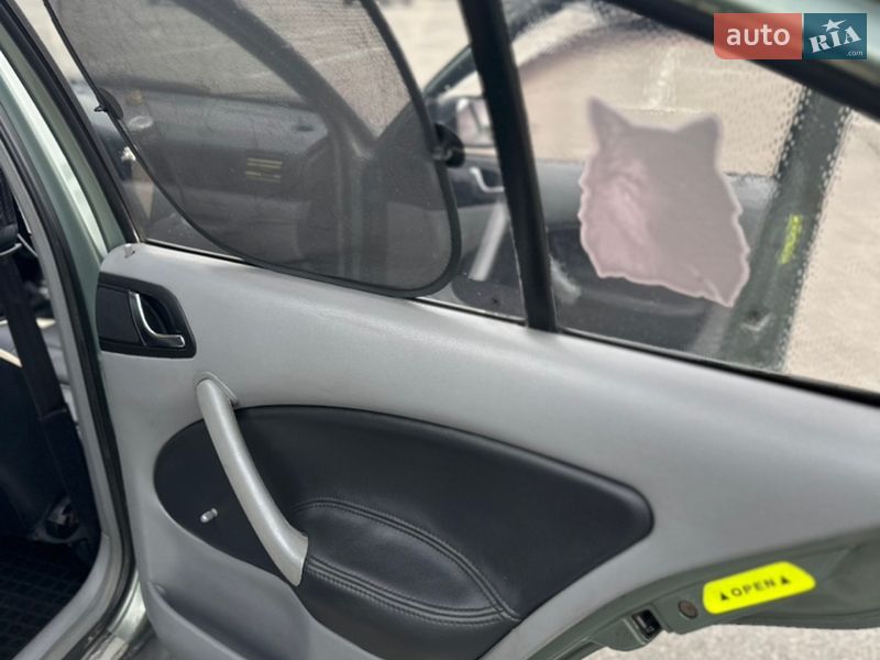 Лифтбек Skoda Octavia 2004 в Киеве