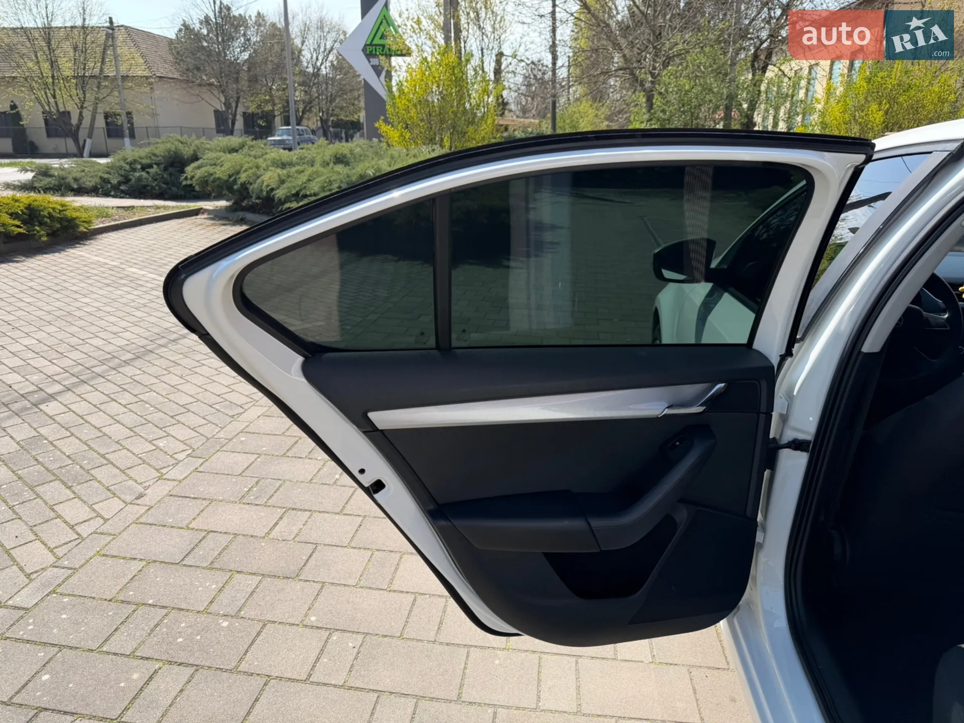 2013 Skoda Octavia - мініатюра 46